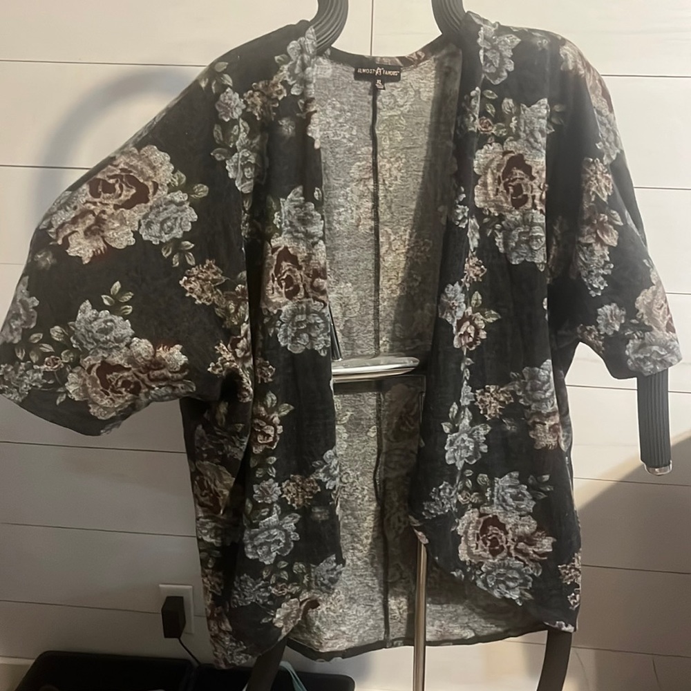 Almost famous cardigan XL